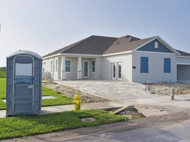 Portable bathroom rental in Dent, OH